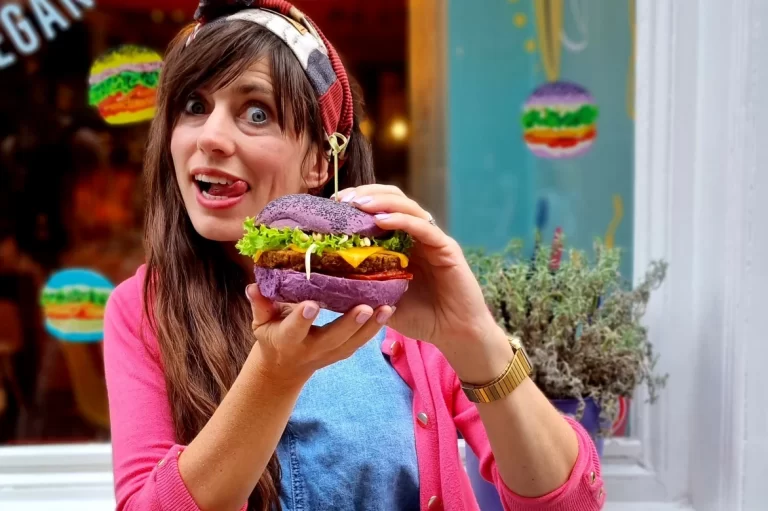 Duurzaam leven: we gaan vaker uit eten bij een plantbased restaurant zoals bij Flowerburger.